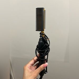 Electric hot comb, straightener